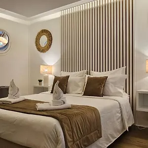https://studio-le-soleil-des-tropiques.comcaribbean.com